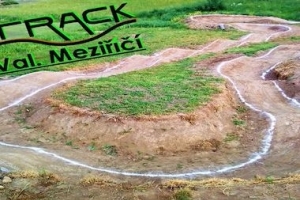 Pumptrack Police u Val. Meziříčí