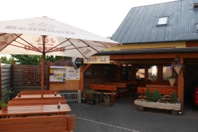 Cyklobar a penzion 100dola - ubytování