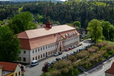 Hotel Týnec