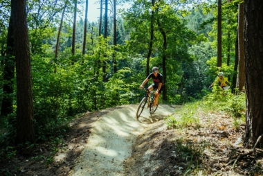 Singletrail Moravský kras - Mariánské údolí