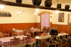 Restaurace a minipivovar Veselka