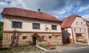 Kvítkovská Konírna - restaurace