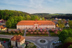 Hotel Týnec