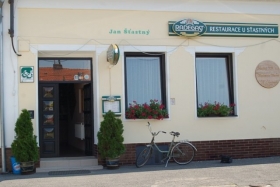 Restaurace-Pension-Vinařství U Šťastných