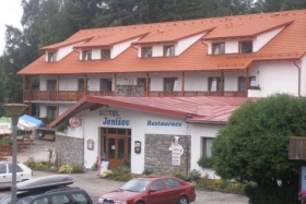 Hotel Jenišov - restaurace
